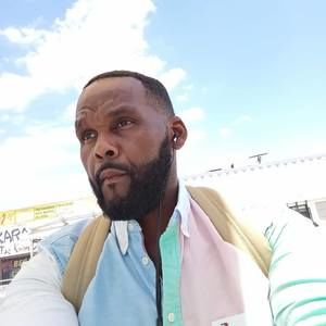 Meet your Posher, Charles